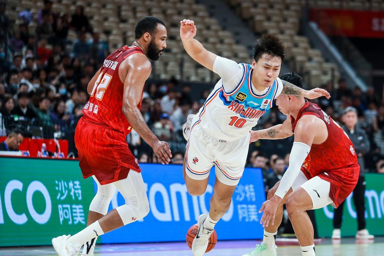 官方网站-广东宏远赛前遗憾出局，志在CBA常规赛名次提升，信心回归，赛季目标并未改变的简单介绍-官方网站